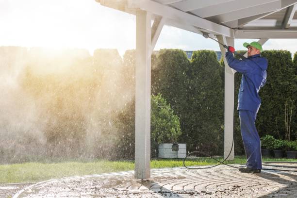 Best Driveway Pressure Washing  in Riverside, CA